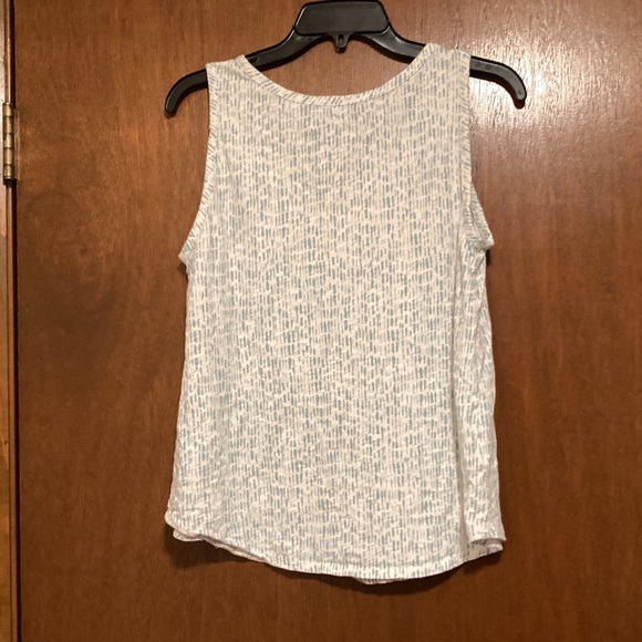 Eddie Bauer Tank - Picture 2 of 4